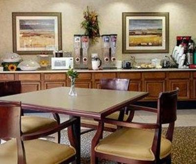 фото отеля Days Inn Tallahassee Northwest