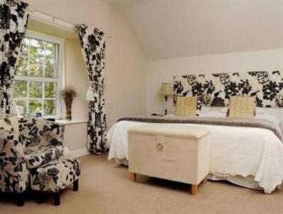фото отеля Buccleuch Arms Hotel Scottish Borders