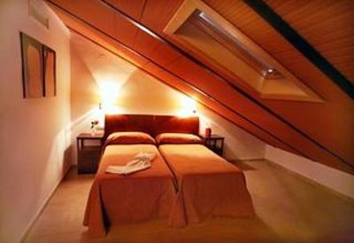 фото отеля Terraluna Apartamentos Cordoba