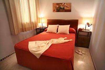 фото отеля Terraluna Apartamentos Cordoba