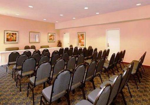 фото отеля Comfort Suites Nacogdoches
