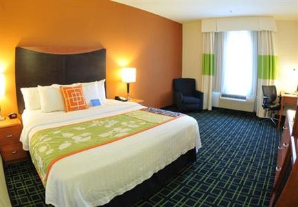 фото отеля Fairfield Inn & Suites by Marriott Fresno Clovis