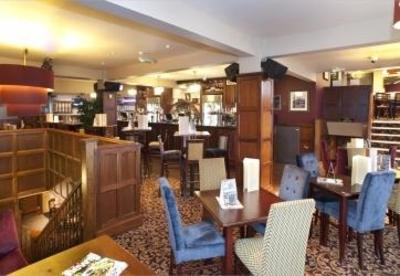 фото отеля Cabot Court Hotel - a JD Wetherspoon Hotel