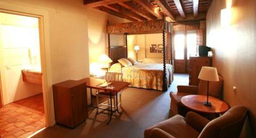 фото отеля El Hotel de La Villa