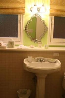 фото отеля Barclay House Bed and Breakfast