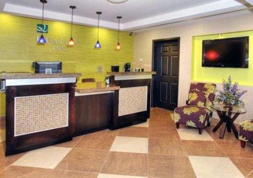 фото отеля Quality Inn Covington (Virginia)