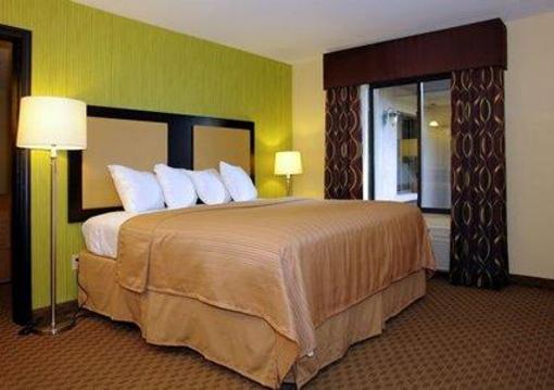 фото отеля Quality Inn Covington (Virginia)