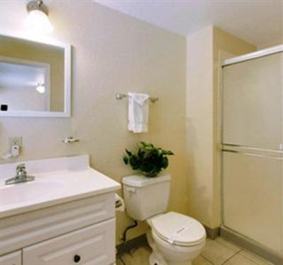 фото отеля Ocean Echo Inn & Beach Cottages Santa Cruz