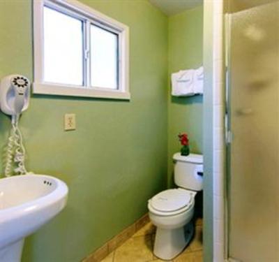 фото отеля Ocean Echo Inn & Beach Cottages Santa Cruz