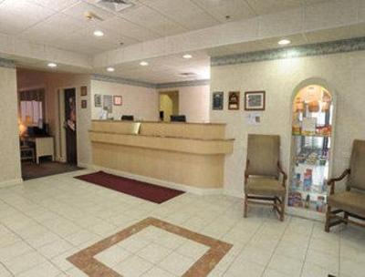 фото отеля Howard Johnson Express Inn Hadley