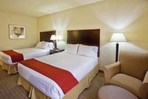 фото отеля Holiday Inn Express Calhoun