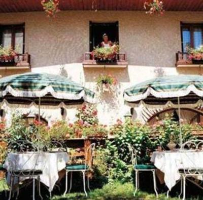 фото отеля Hotel Auberge Du Choucas Le Monetier-les-Bains