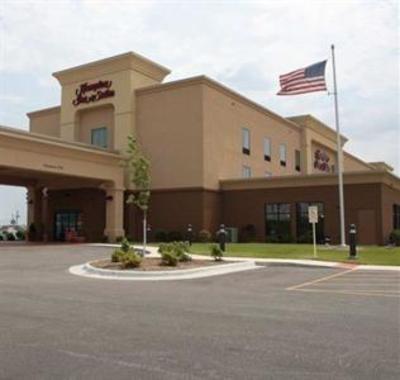 фото отеля Hampton Inn & Suites Moline-Quad City International Airport
