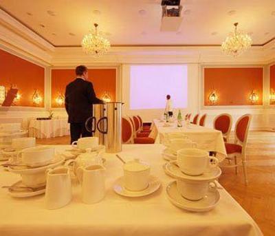 фото отеля Strandhotel Glucksburg