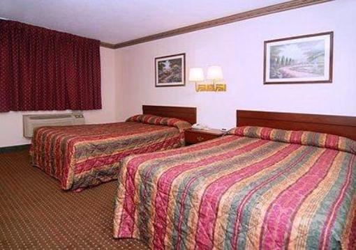 фото отеля Econo Lodge Opelika