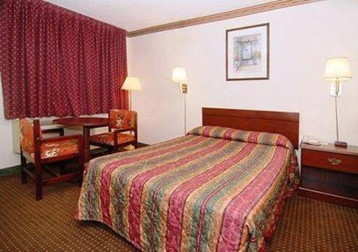 фото отеля Econo Lodge Opelika