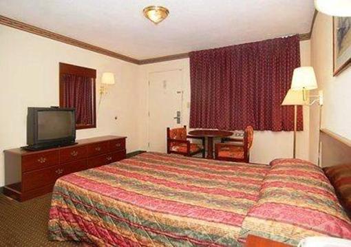 фото отеля Econo Lodge Opelika