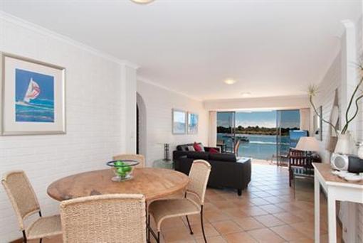 фото отеля Aqua Linea Private Holiday Apartment