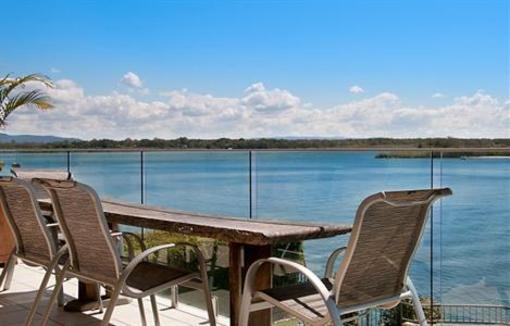 фото отеля Aqua Linea Private Holiday Apartment