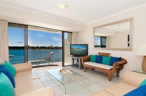 фото отеля Aqua Linea Private Holiday Apartment