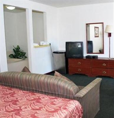 фото отеля American Inn and Suites LAX Airport