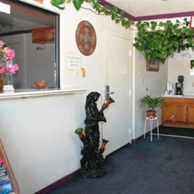 фото отеля American Inn and Suites LAX Airport