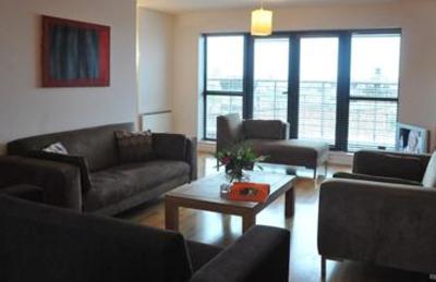 фото отеля Base Serviced Apartments at Manhattan Place Liverpool