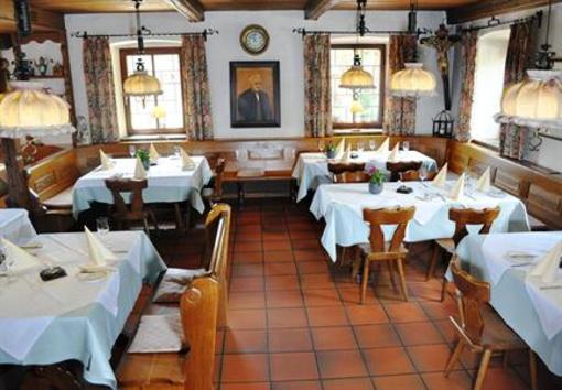 фото отеля Hotel Forstwirt Grasbrunn