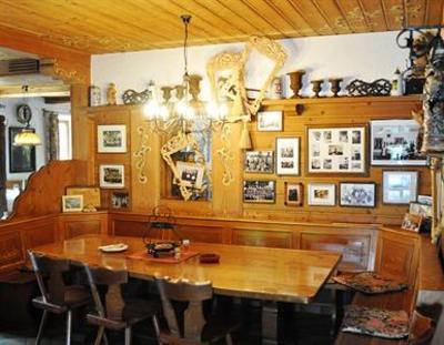 фото отеля Hotel Forstwirt Grasbrunn