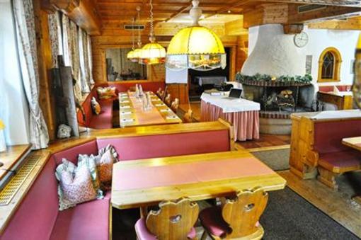 фото отеля Hotel Forstwirt Grasbrunn
