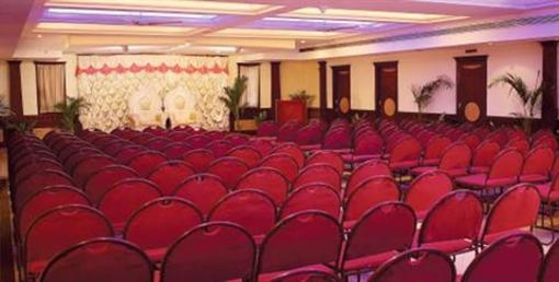 фото отеля Hotel Nandhini Minerva Circle