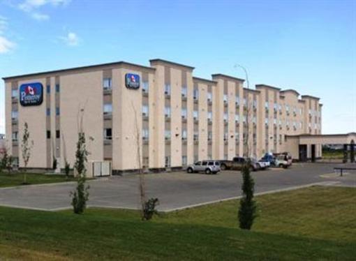 фото отеля Pomeroy Inn & Suites Dawson Creek