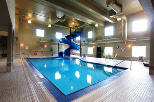 фото отеля Pomeroy Inn & Suites Dawson Creek