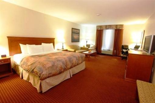 фото отеля Pomeroy Inn & Suites Dawson Creek