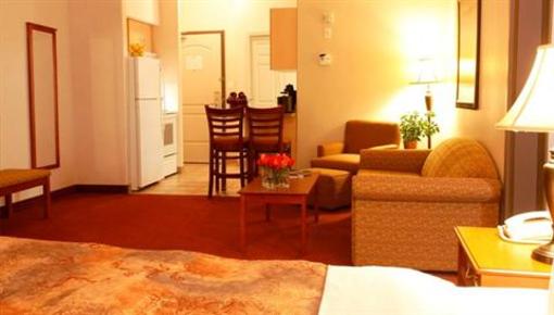 фото отеля Pomeroy Inn & Suites Dawson Creek