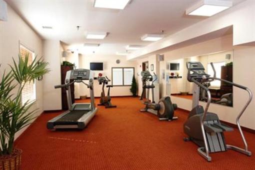 фото отеля Pomeroy Inn & Suites Dawson Creek