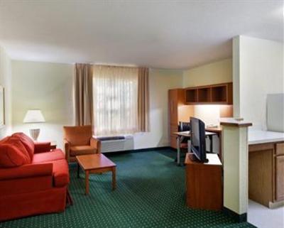 фото отеля TownePlace Suites Savannah Midtown