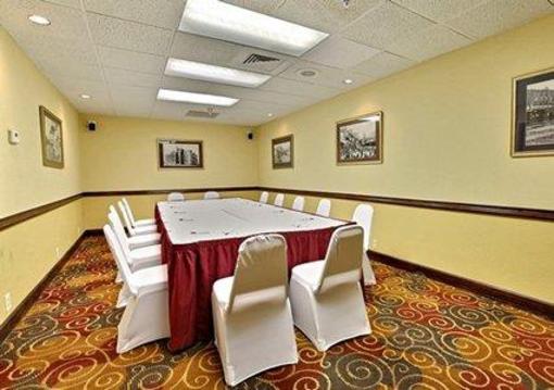 фото отеля Quality Inn Stillwater