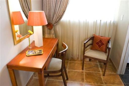 фото отеля Adagio Guest House