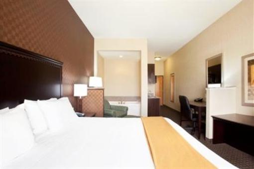 фото отеля Holiday Inn Express Hotel & Suites Peru