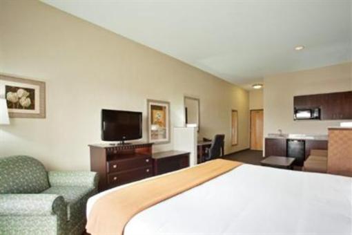 фото отеля Holiday Inn Express Hotel & Suites Peru