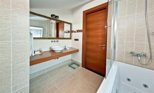 фото отеля Riva Resatbey Boutique & Business Hotel