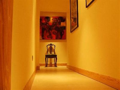фото отеля Eyre Square Townhouse