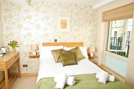 фото отеля Eyre Square Townhouse