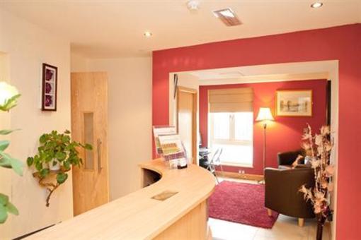 фото отеля Eyre Square Townhouse