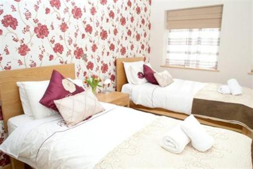 фото отеля Eyre Square Townhouse