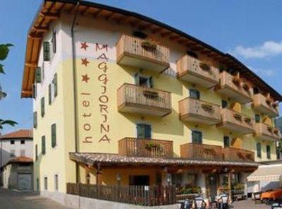 фото отеля Hotel Maggiorina Bezzecca