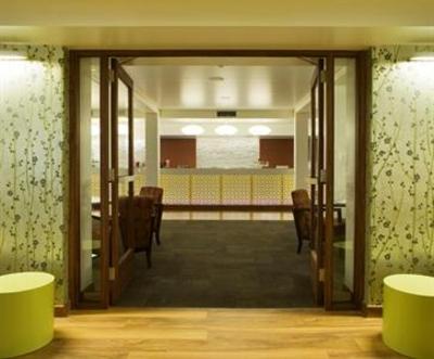 фото отеля ANU University House Hotel