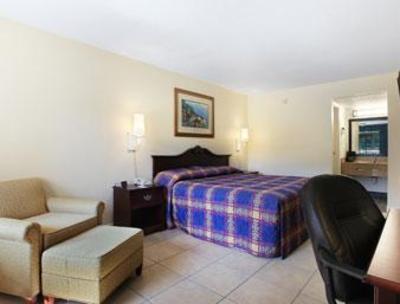 фото отеля Travelodge Clearwater