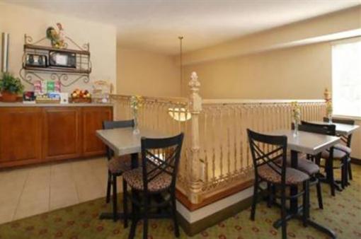 фото отеля Quality Inn & Suites Charlotte (North Carolina)